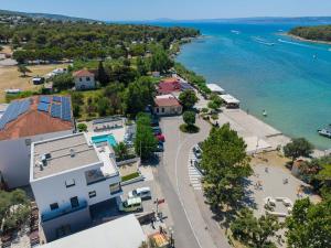 Luxurius Villa Vinka by El-Pi Tours 50m from the beach