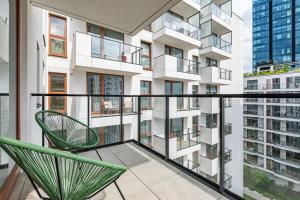 Chmielna 108A by Homeprime