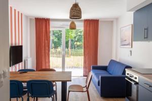 Apartment for 6 with parking in La Test
