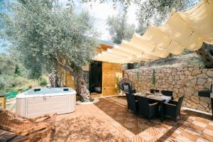 Edens Garden Villa