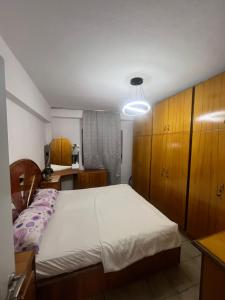Apartament 33