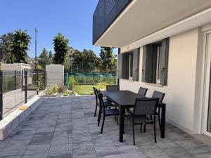 golf time apartment