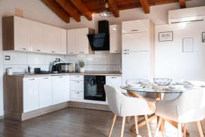 I&R Apartma
