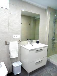 Barraca Cabañal, work & beach