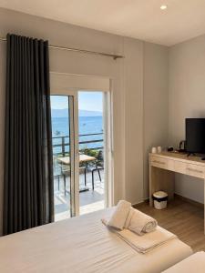 Geni Sea View Rooms