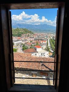 Hava Baci (old town)