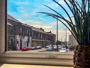 Euston Road - Beach Apartment 7