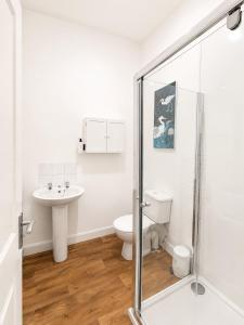 Euston Road - Beach Apartment 7