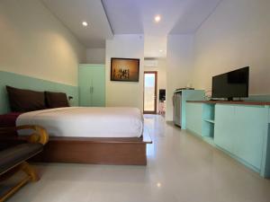 Ayu Love & Harmony Guest House