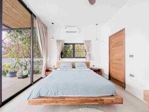 Panoramic Sea View Villa 3BR Paradise in Haad Yao