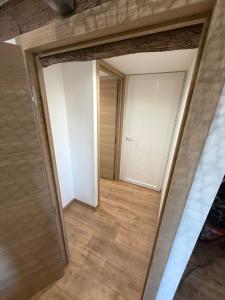 Studio atypique avec filet suspendu & mezzanine