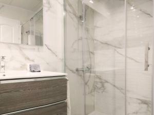 Apartamento furs con piscina