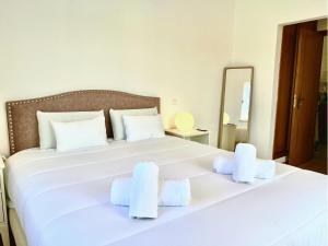 Retiro DAlma - Beautiful Villa with Garden & BBQ Near Sesimbra Beach