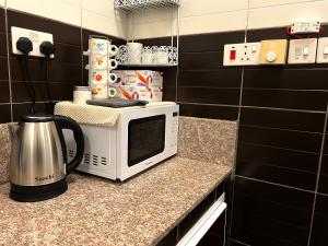 Stylish 2BR Escape Near Muscat City Centre