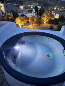 Tinos Blend Suites