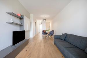 GuestHost - Brezza Marina Apartment