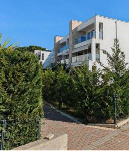 San Pietro Garden Apartment