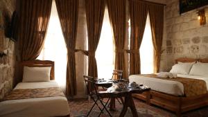 Mons Masius Hotel Teras
