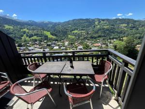 Balcon Des Aravis