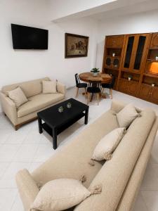 Alice acropolis