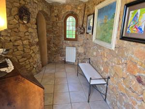 Torre con piscina, barbacoa, wifi.