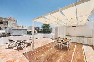 Faro Terrace
