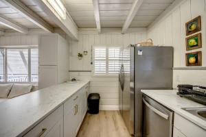 161 Gulf Island