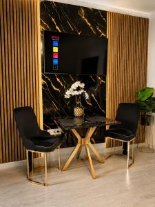 GOLDEN MIRAGE Militari Residence