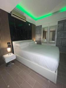 Love Roma Suite