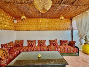 Riad Iklil 77