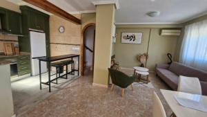 Villa Guzi