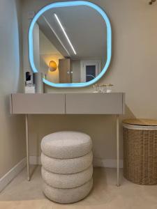 Villa Design Centre, Garden Pool, Beach 5 min away