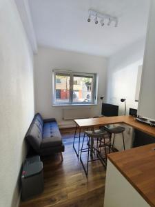 AGAIS SUITS - Modern apartment in downtown Dusseldorf