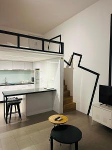 KL Sentral Bangsar Suites EST by Mirza Signature Suites