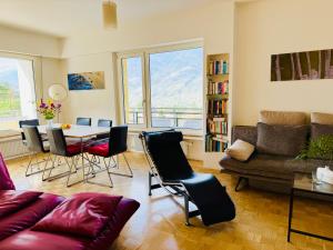 MERANEA - quiet, sunny & elegant apartement in Obermais with Fiber WIFI