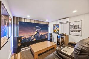 The Sound House at Freeland