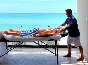 Residencia Marevento & Yate Exclusive - Sunset Haven