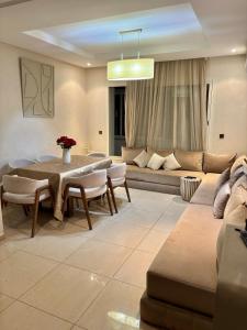 Cosy apartment with pool Agadir