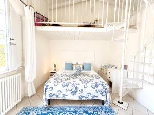Pietrasanta Sea Villa near Forte dei Marmi with Private Pool & Park
