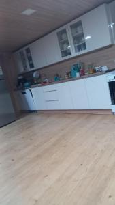 Guest house Emzar