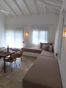 CALMA Beach House