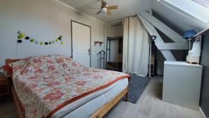 Les nonos Appartement 100 m2 3 chambres proche gare