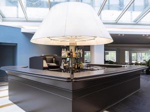 Mercure Roma West