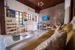 La Paloma Hotel