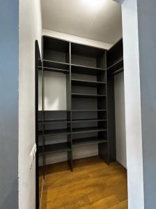Bright Apartment near Marjanishvili Metro