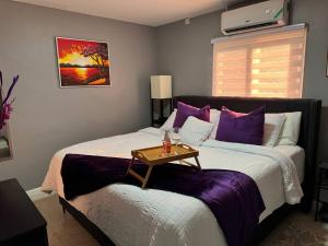 Elegant 3BR Kingston Loft with Private Rooftop