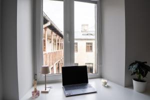 Warm Minimalist Studio Stay