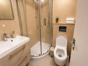 Beautiful Family Apartment Near Hyde Park