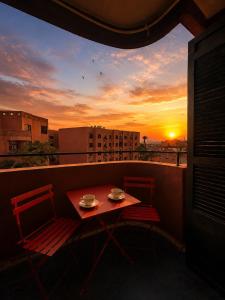 Modern 2BR - Fibre - Balcon - route de Casablanca