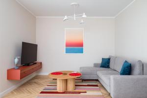 Chmielna Central Prestige Apartment by BookingHost